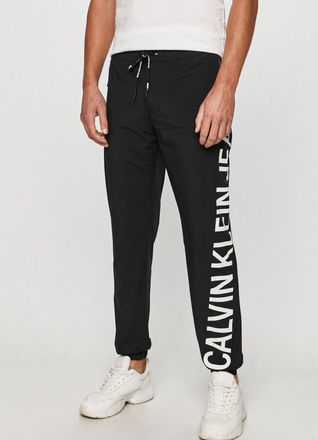 Calvin Klein Jeans - Spodnie czarny J30J316501