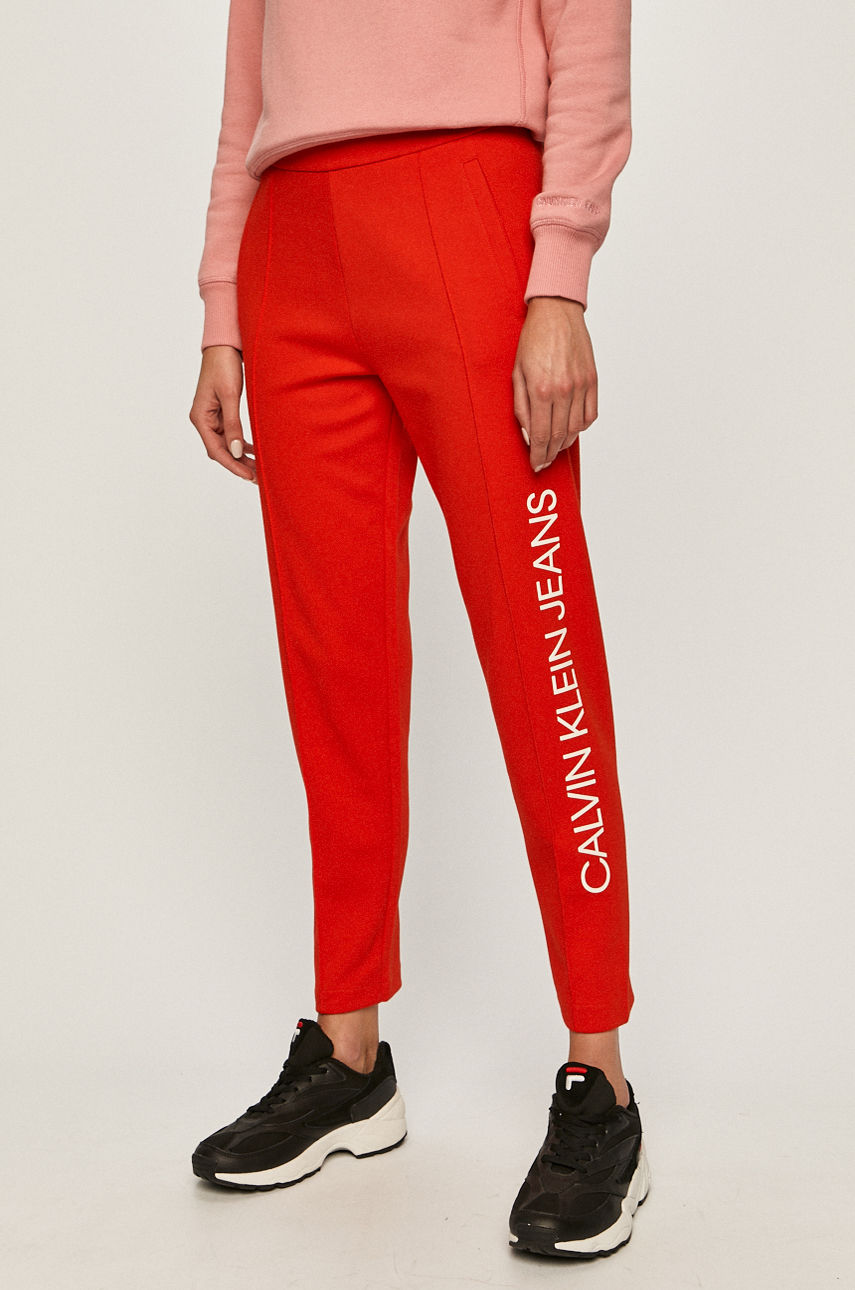 Calvin Klein Jeans - Spodnie czerwony J20J213775