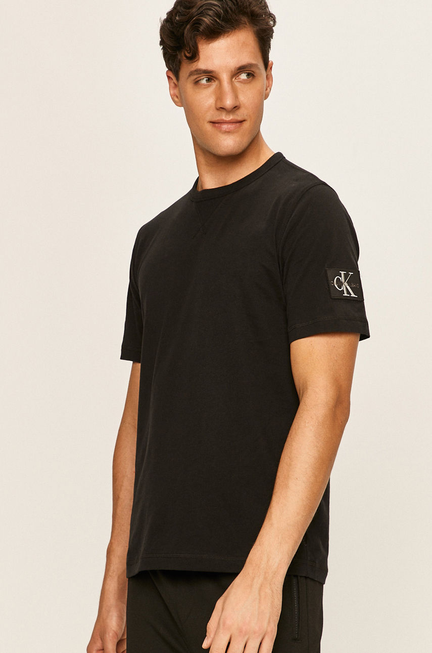 Calvin Klein Jeans - T-shirt czarny J30J314051