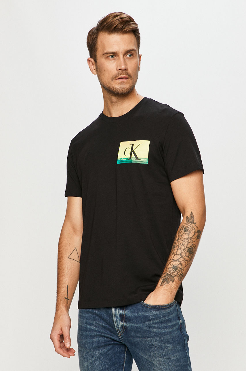 Calvin Klein Jeans - T-shirt czarny J30J315985