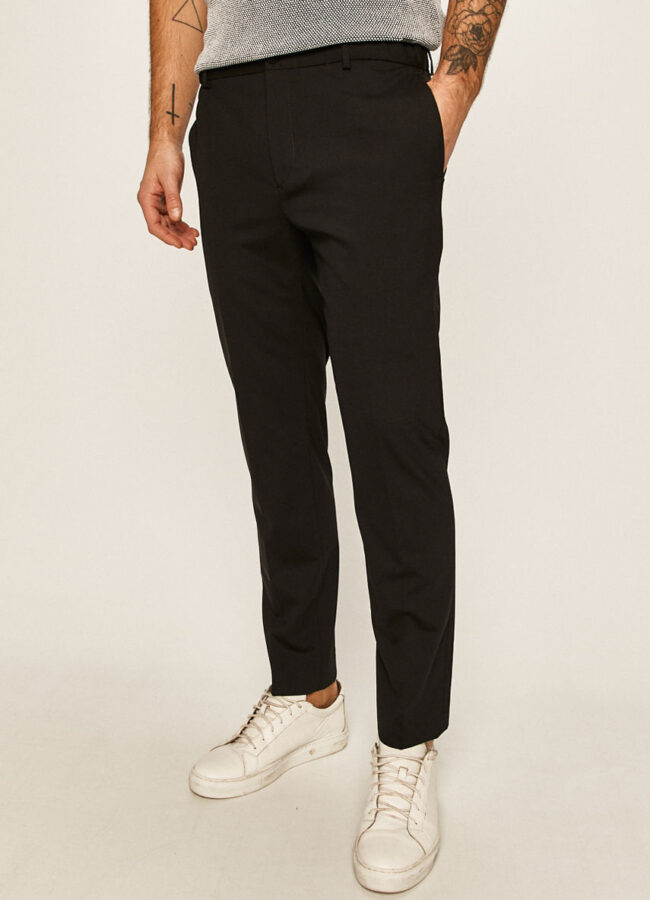 Calvin Klein - Spodnie czarny K10K105263