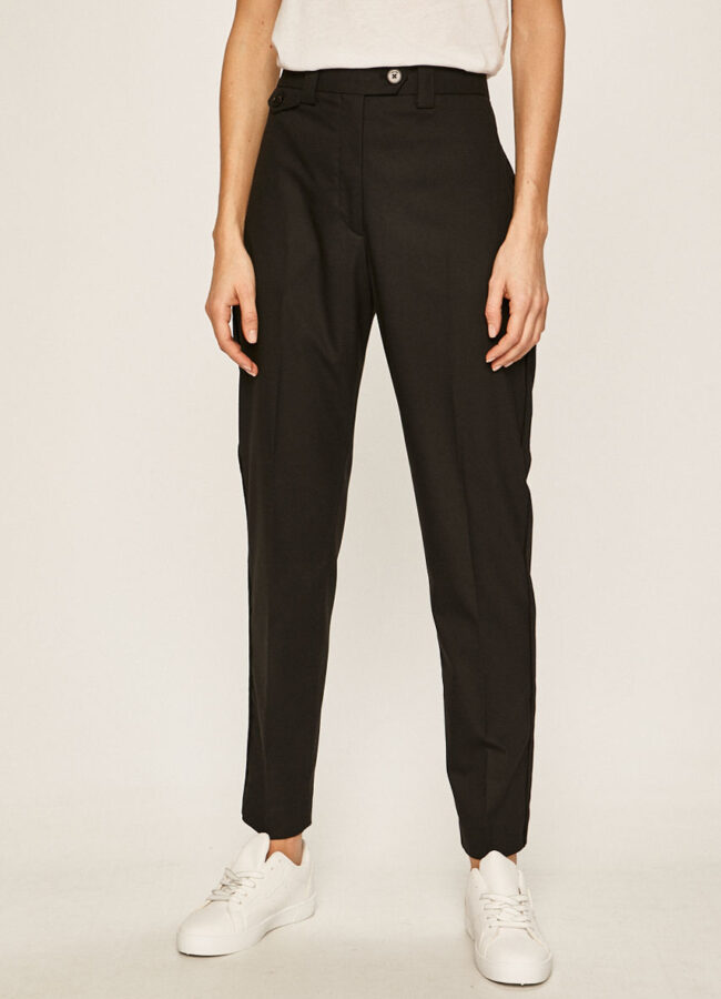 Calvin Klein - Spodnie czarny K20K201632