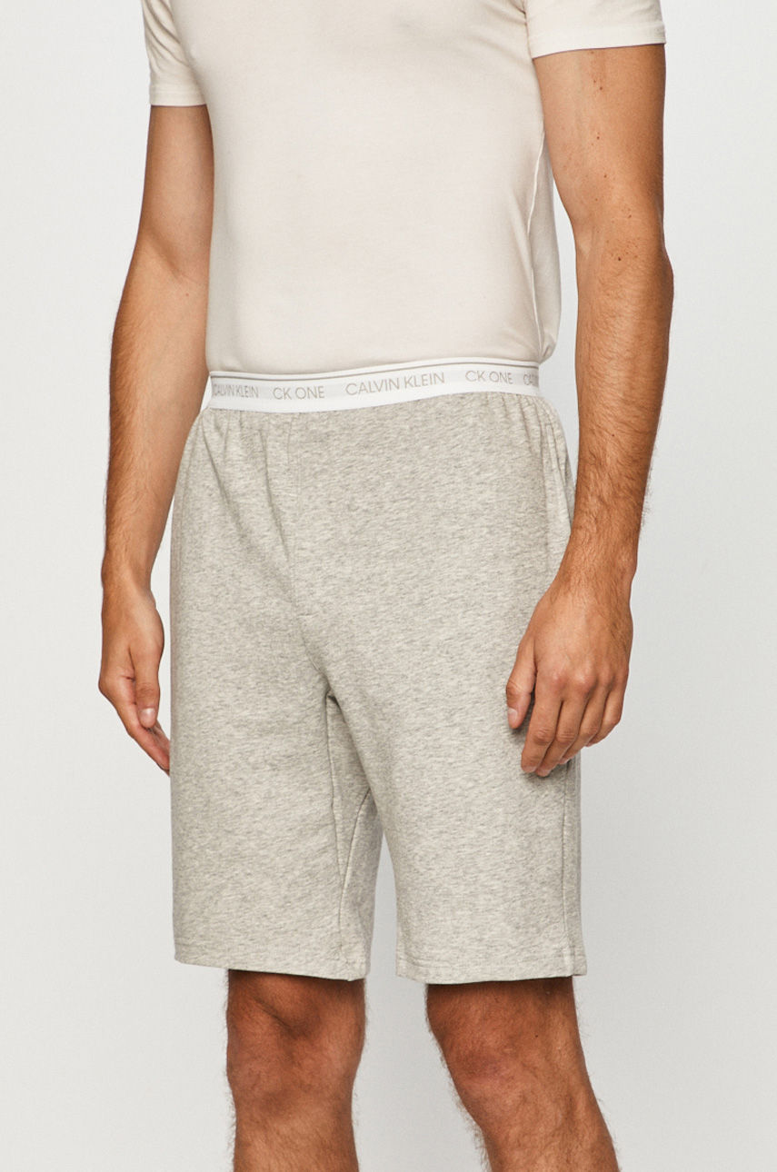 Calvin Klein Underwear - Szorty piżamowe CK One jasny szary 000NM1906E