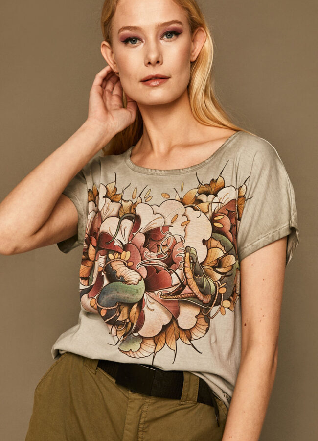 Medicine - T-shirt by Karolina Wilczewska