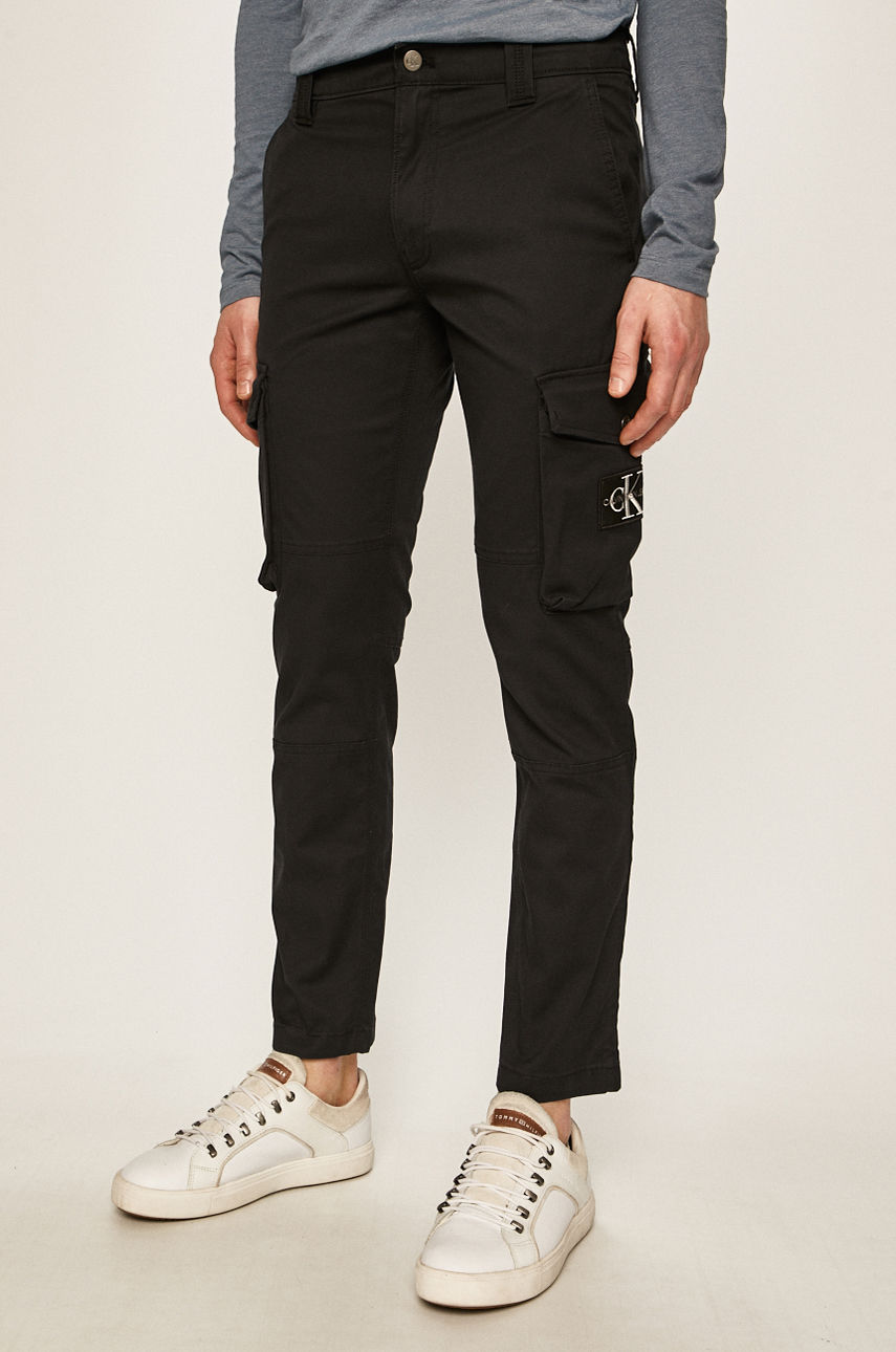 Calvin Klein Jeans - Spodnie czarny J30J314147