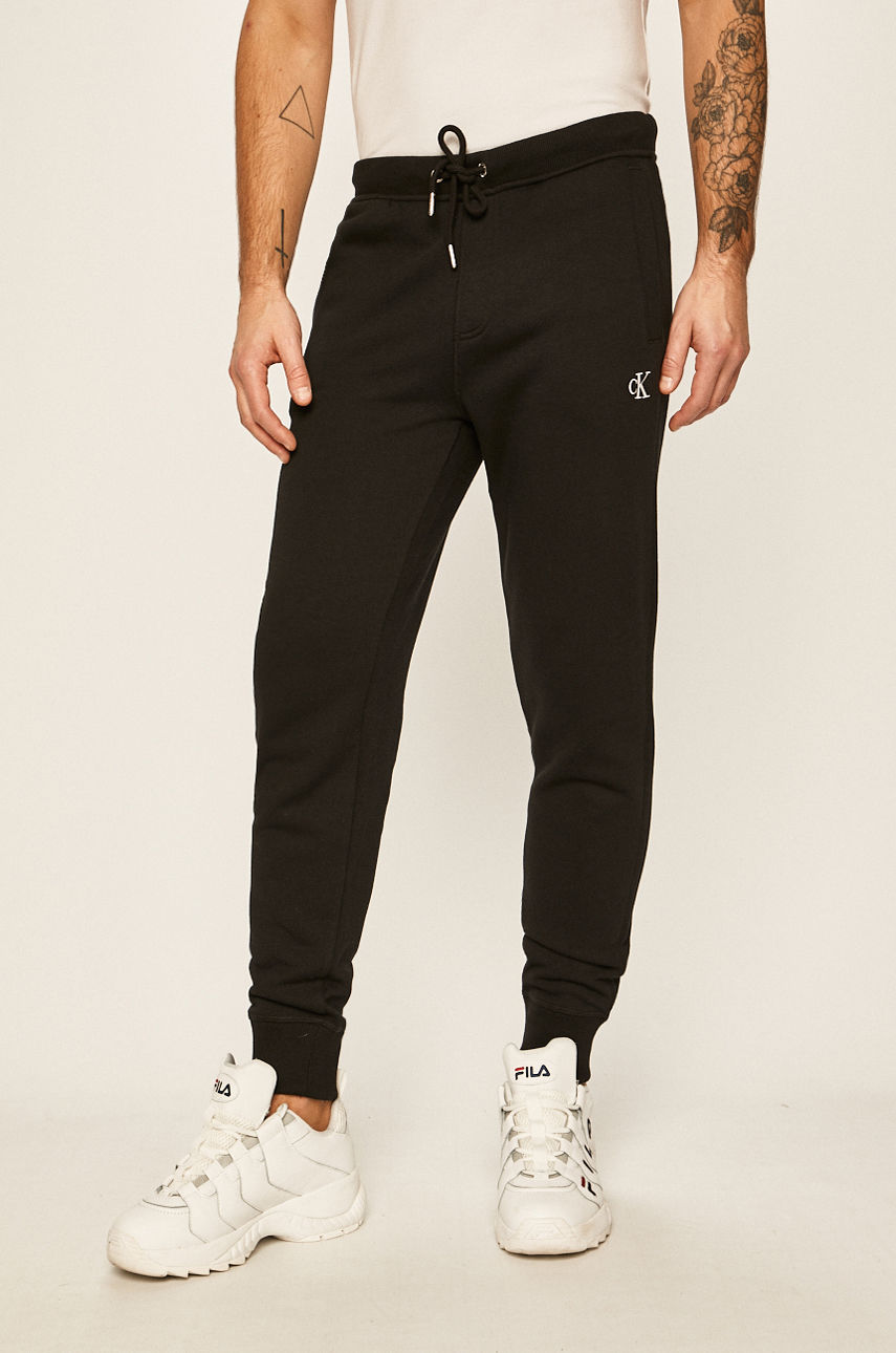 Calvin Klein Jeans - Spodnie czarny J30J314674
