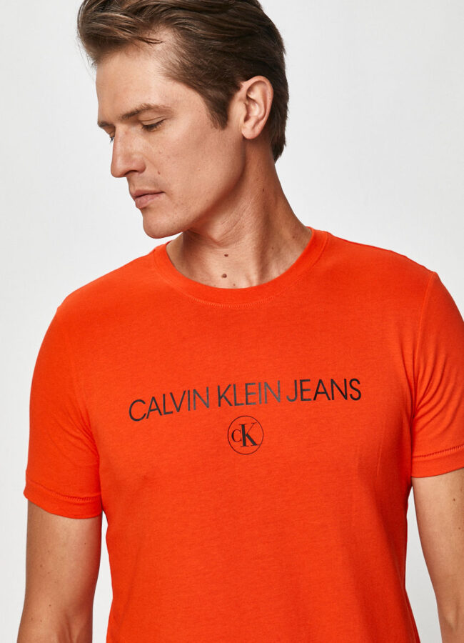 Calvin Klein Jeans - T-shirt koralowy J30J316477