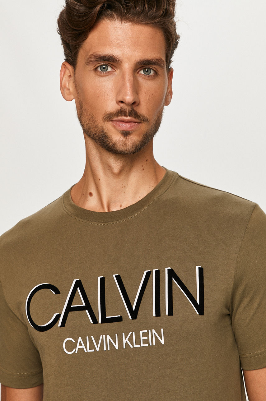Calvin Klein - T-shirt jasny oliwkowy K10K105569