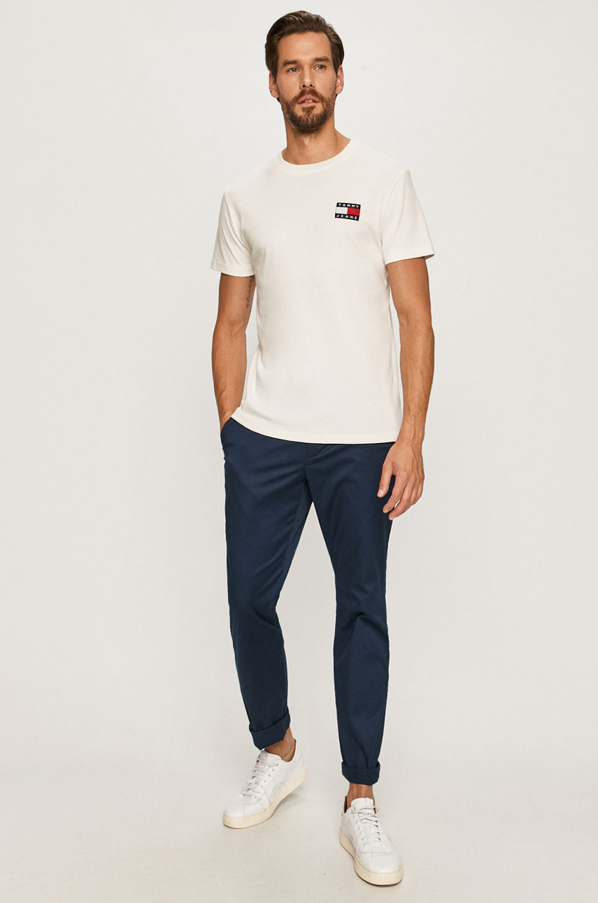 Tommy Jeans - T-shirt biały DM0DM06595