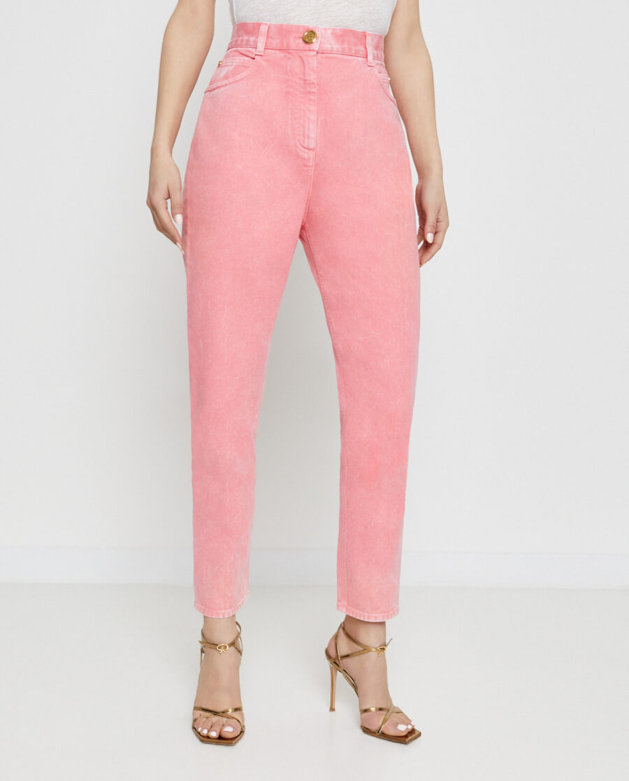 BALMAIN - Różowe jeansy typu boyfriend VF15700D090