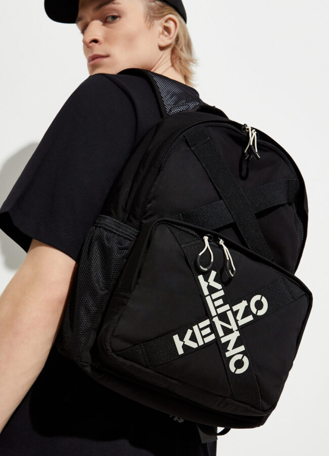 KENZO - Czarny plecak z logo PFA65SA213F21