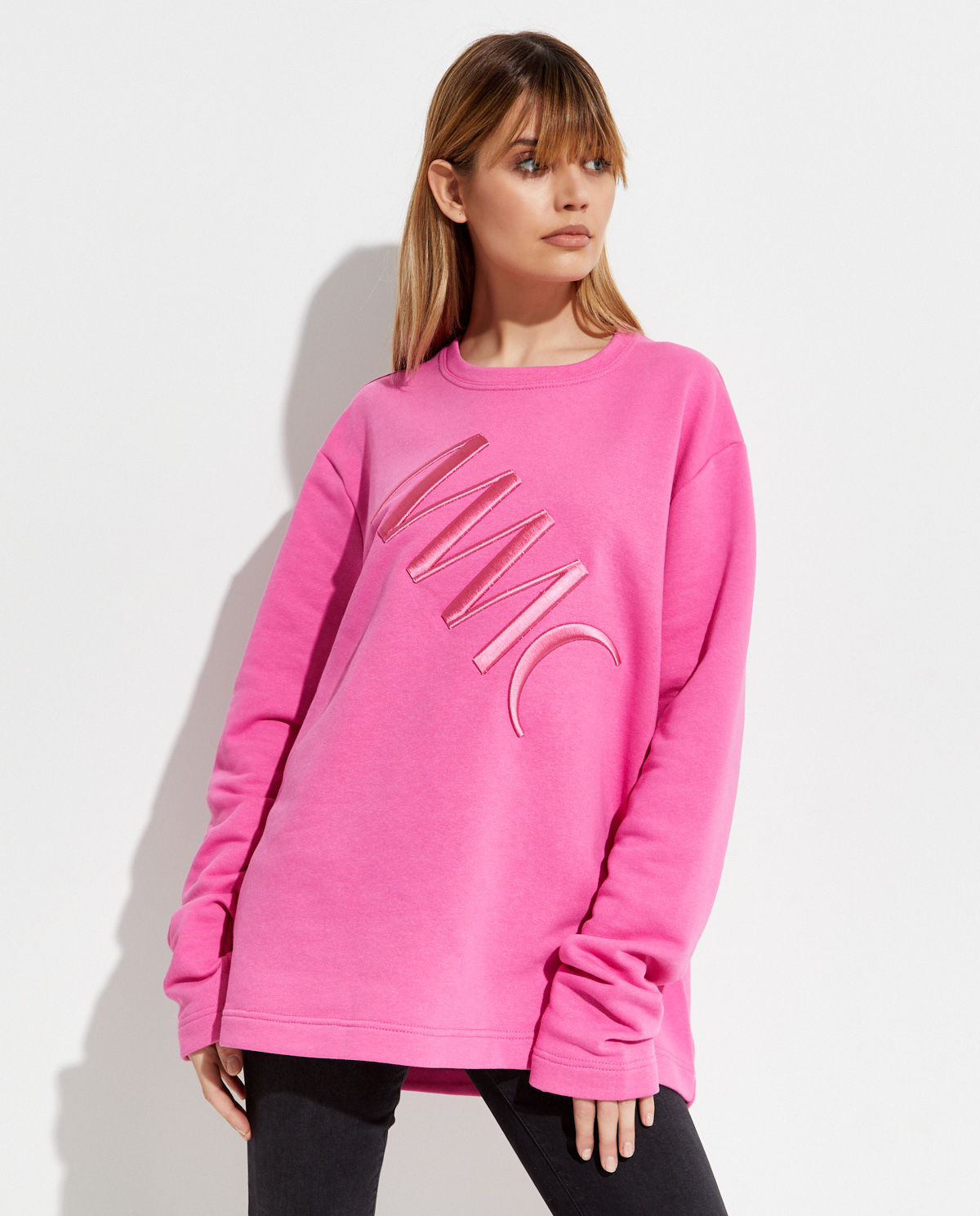 MMC STUDIO - Różowa bluza z logo Label LABELLESSSWEAT