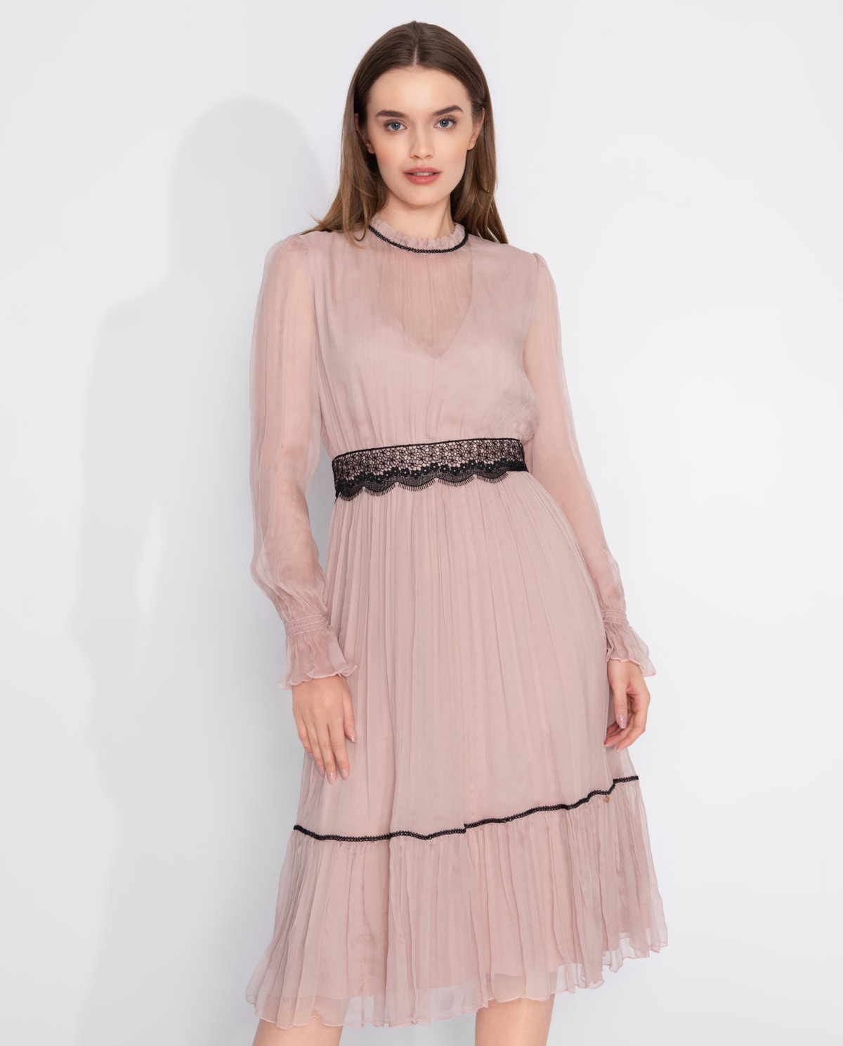NISSA - Różowa midi sukienka z jedwabiu RC11936