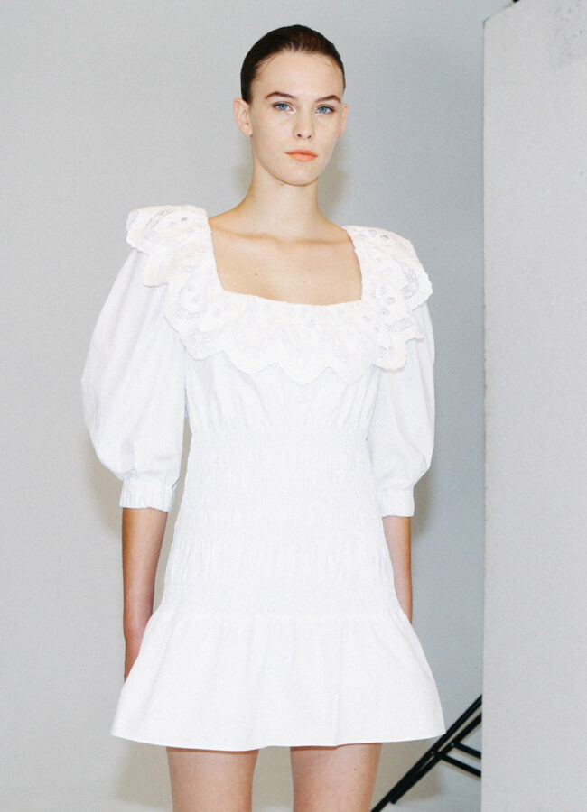SELF PORTRAIT - Biała sukienka mini z koronką SS20-001A